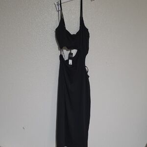 Fashion Nova Elegant Black Midi Dress